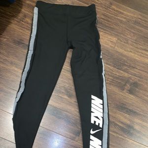 Nike leggings